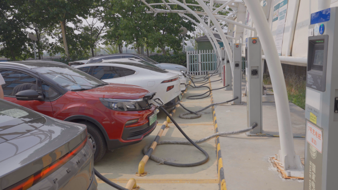 新能源汽车充电-电动汽车充电