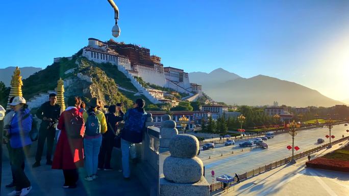 西藏拉萨布达拉宫延时名胜古迹神圣之地