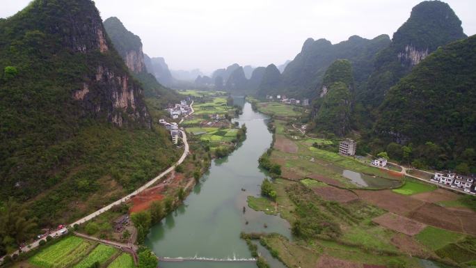 中国广西桂林阳朔玉龙江景色