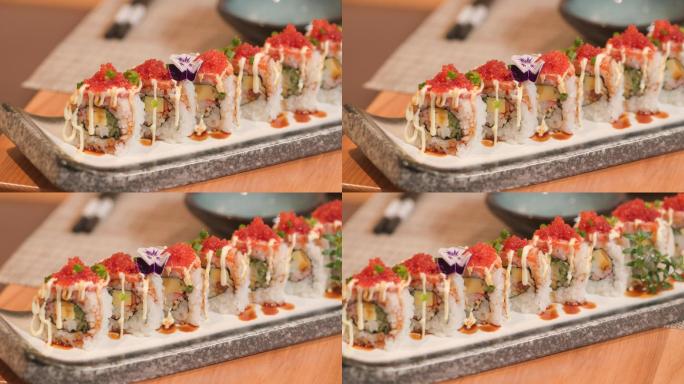 日本美食放在盘子里的鱼子酱寿司4K画质