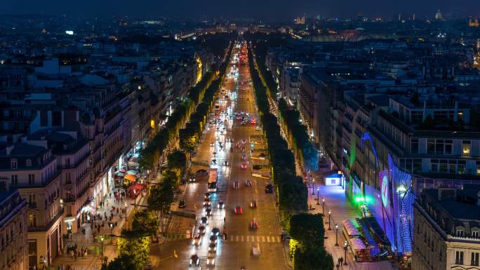 法国巴黎香榭丽舍大街夜间交通景观