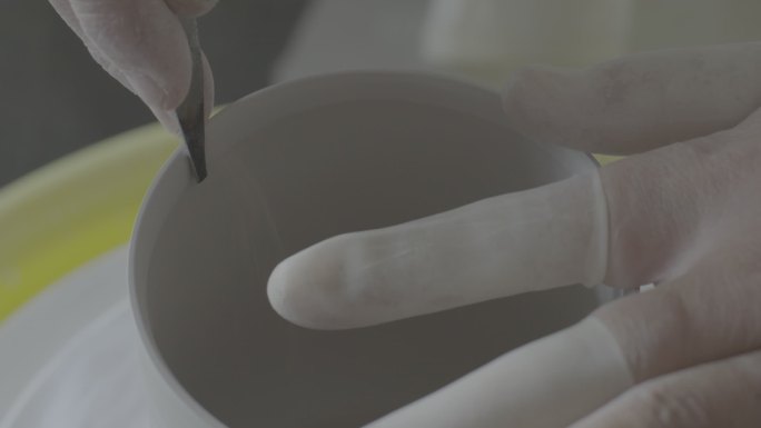 瓷器茶杯的制作过程