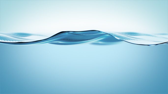 纯蓝色的水流动。水果特写慢动作水高端冲水