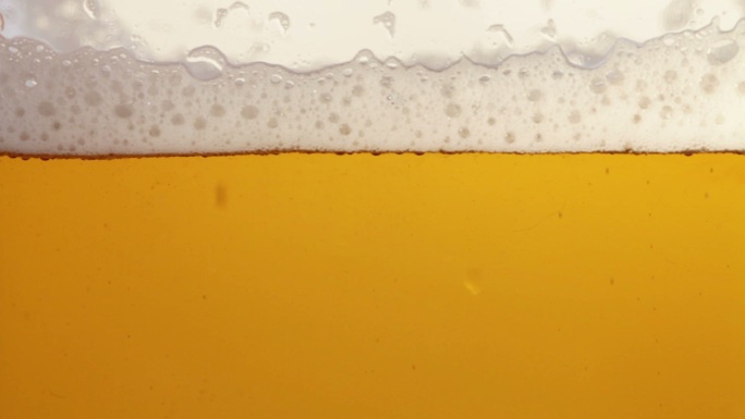 减少的啤酒卡通抽象实拍视频青岛酒业