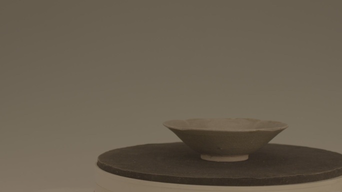 古代陶瓷碗展示