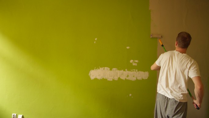 粉刷墙面