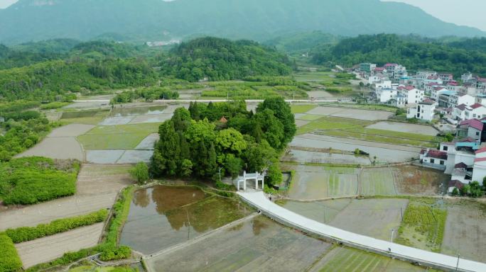 咸宁红色基地之何功伟烈士纪念园