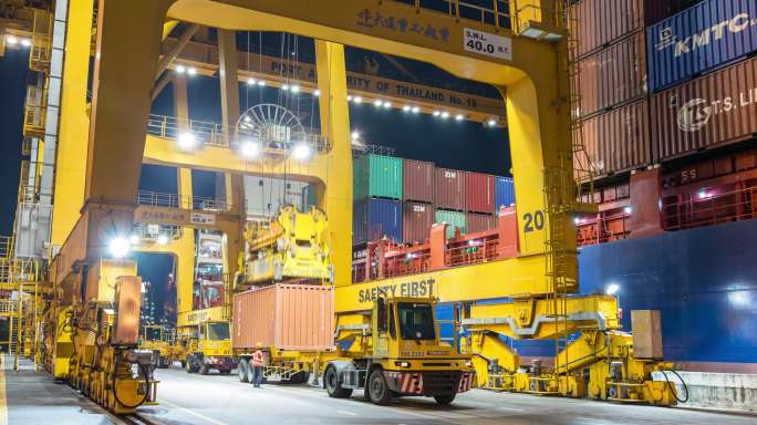 亚洲港口集装箱船亚洲运输工业