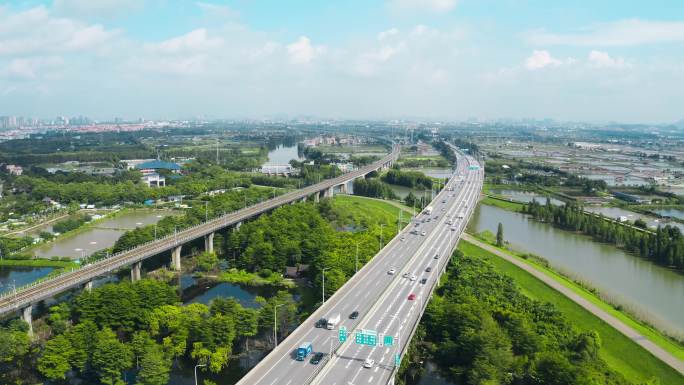 广珠西线高速和广珠城轨