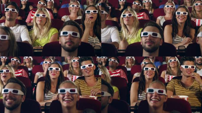 人们在看3D电影