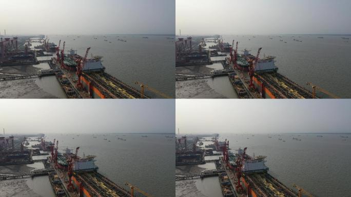 上海外高桥造船公司