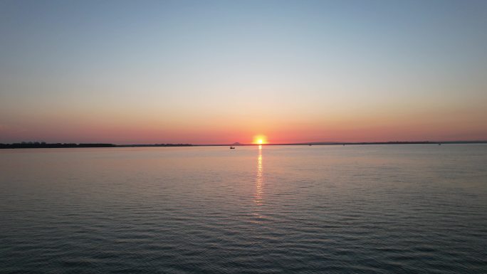 海南省儋州海湾日出镜头