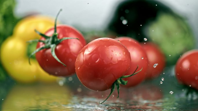 西红柿创意升格宣传广告