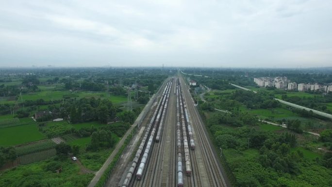 【原创】中国铁路 铁路运输 油罐车 油库