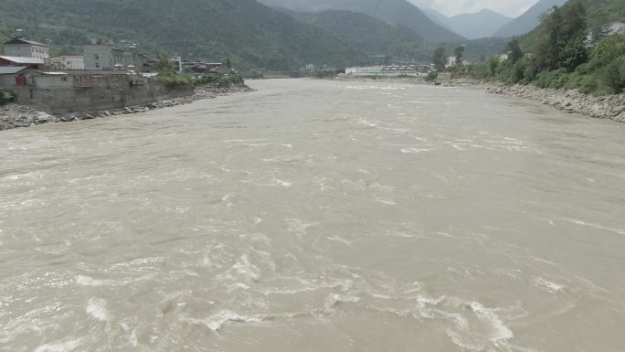 大渡河 航拍 水资源 水能 涨水