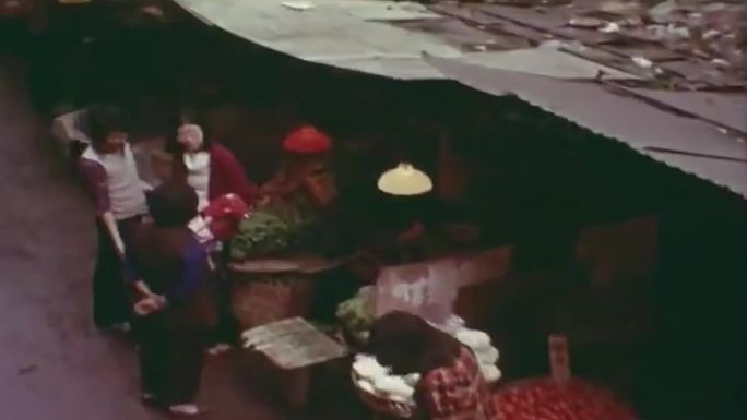 80年代香港繁荣街道街景行人