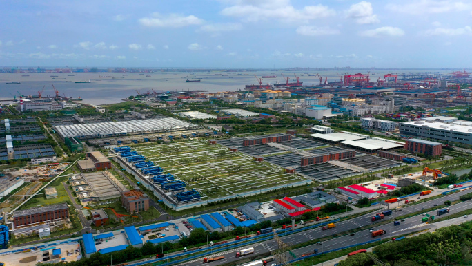 现代化的大型城市污水处理厂上海竹园污水厂
