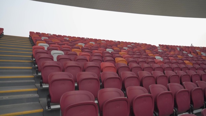 观众席空旷无人体育场观众席奥体中心