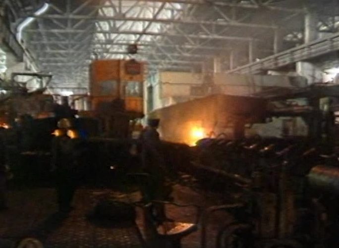 九十年代成都市钢铁厂加工