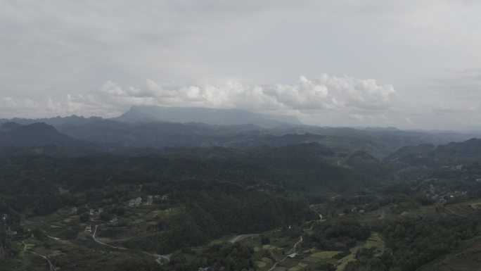 湖南湘西田野云海山野航拍公路2