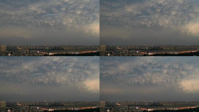 哈尔滨城市上空乳状云雷暴闪电航拍延时摄影