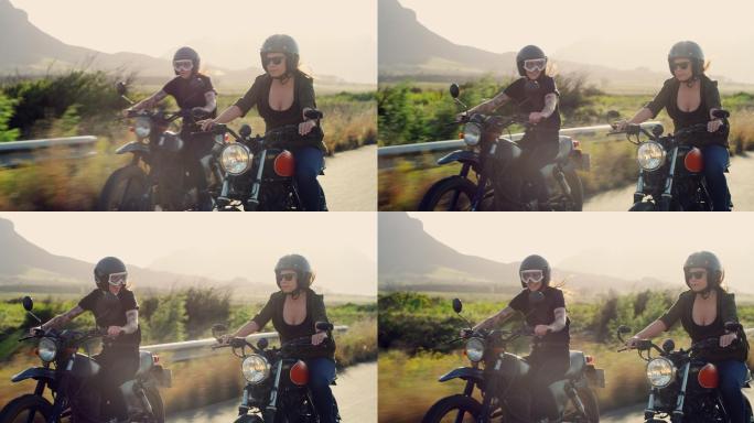 一起骑摩托车的女人