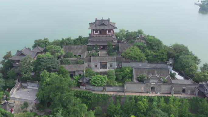 镇江北固山甘露寺航拍全景河流建筑