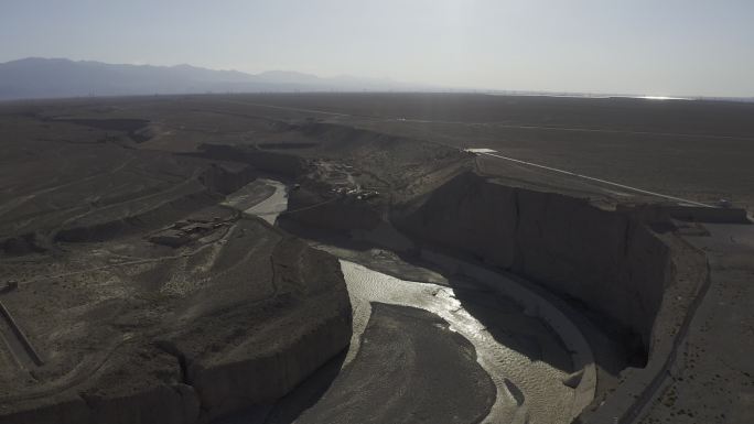 甘肃嘉峪关讨赖河