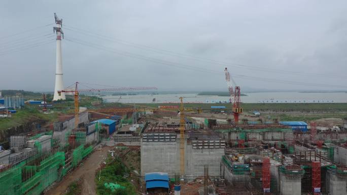 湖北最大的在建水利水电汉江碾盘山枢纽工程