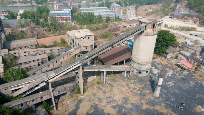4K航拍废旧煤矿工厂破产企业实拍