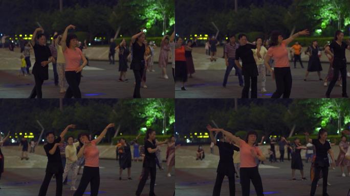 公园阿姨跳广场舞
