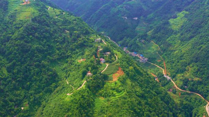 山区村庄河流