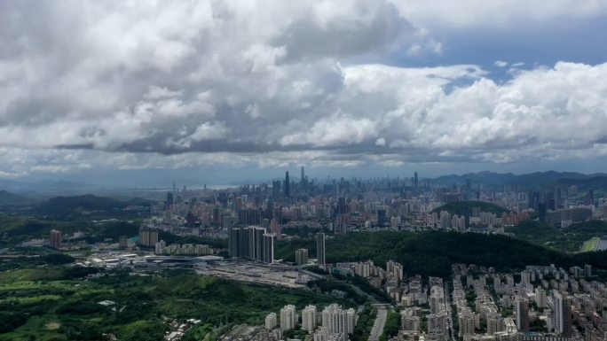 原创航拍 暴雨后云海中的深圳犹如蓬莱仙境