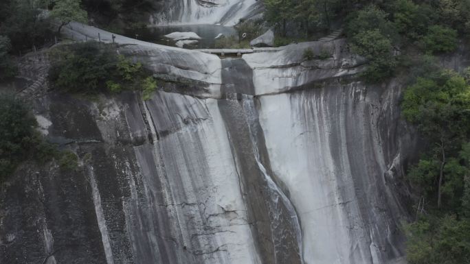 西峡龙潭沟瀑布航拍