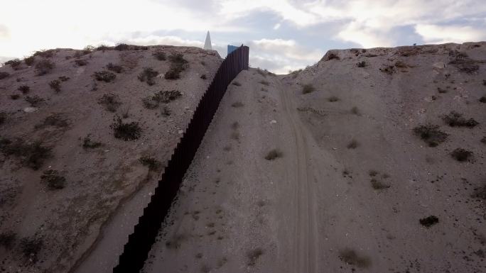 墨西哥国际边界墙