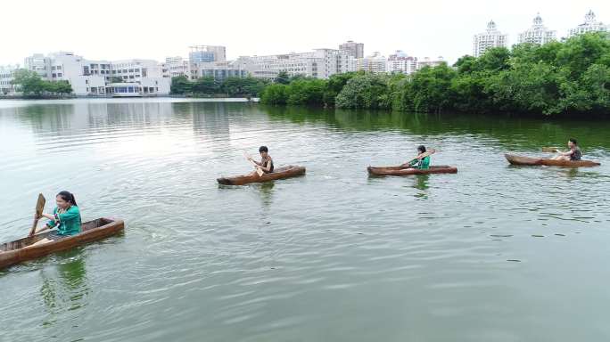 海南黎族撑船唱歌航拍