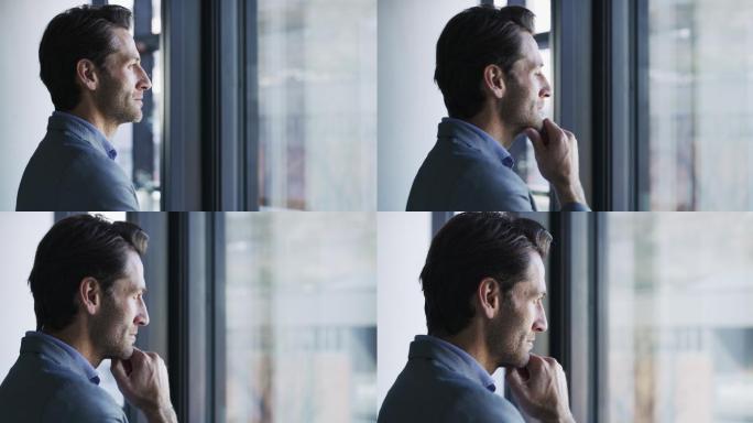 他是一个有远见的企业家