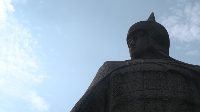 湖北省咸宁市赤壁古战场周瑜石雕塑49