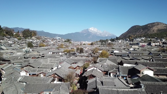 丽江 古镇 航拍 雪山