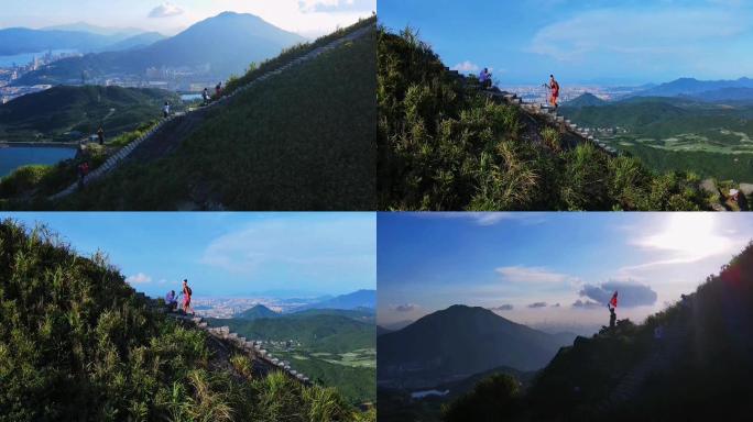 小伙伴们徒步山海天梯登上梅沙尖山顶赏落日