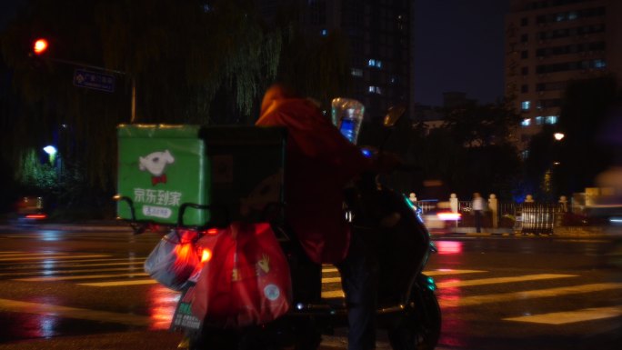 王家卫风格城市夜景