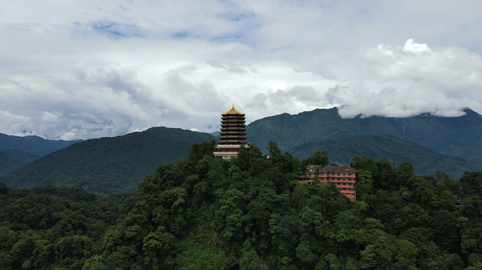 天然氧吧青城山老君阁绿色森林航拍