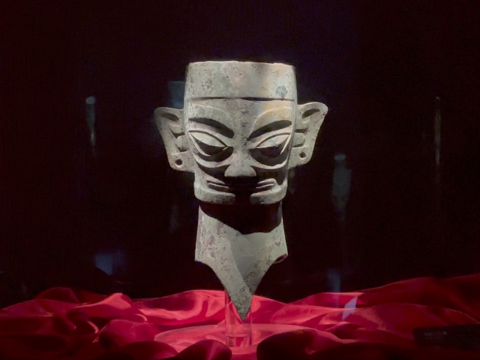 神秘的三星堆博物馆出土文物青铜人头像
