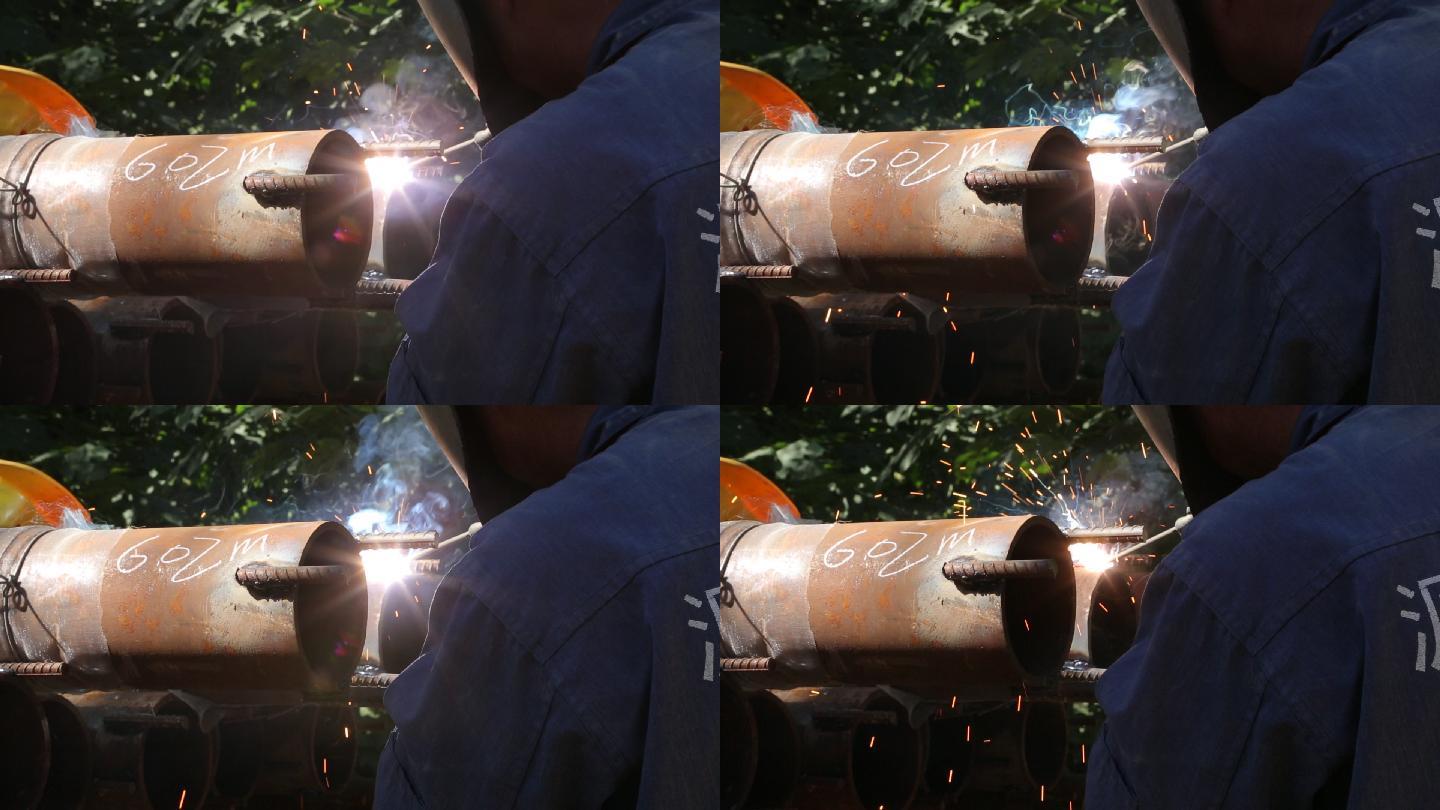 工人焊接钢管