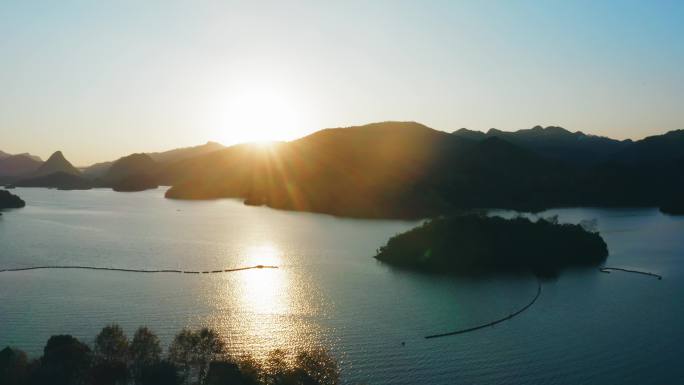 青山绿水 夕阳 日出 湖面阳光