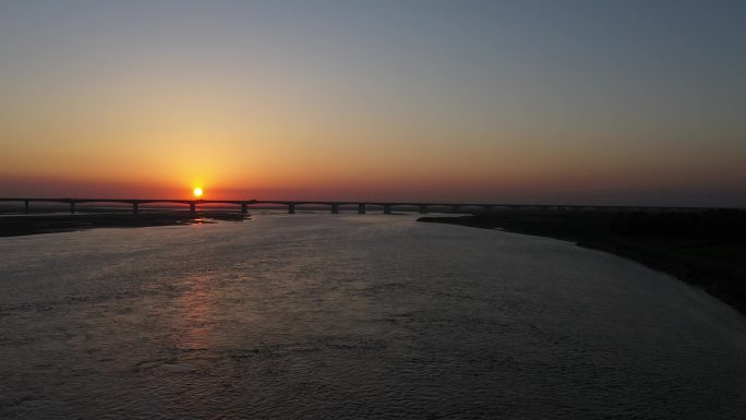 黄河落日横移运动高清4K 20秒
