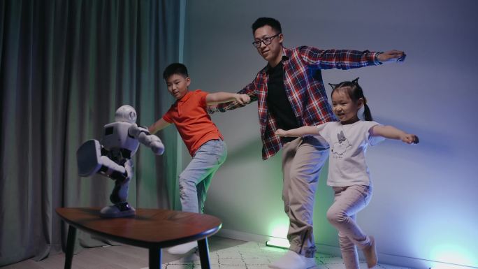 【4K】AI智能机器人和人互动