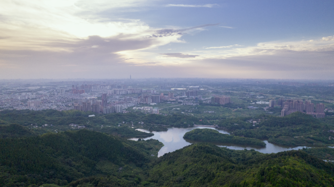 成都龙泉山观景台夕阳航拍