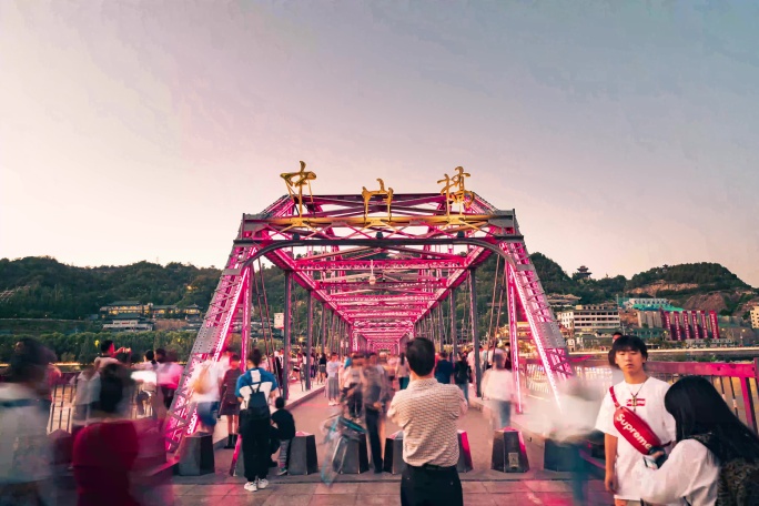 中山桥日转夜