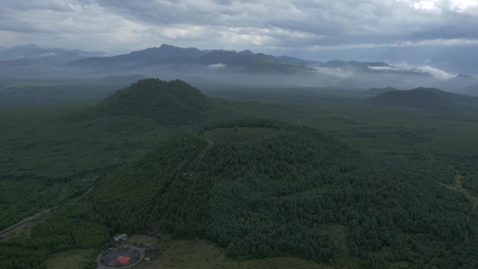 火山遗址-青山